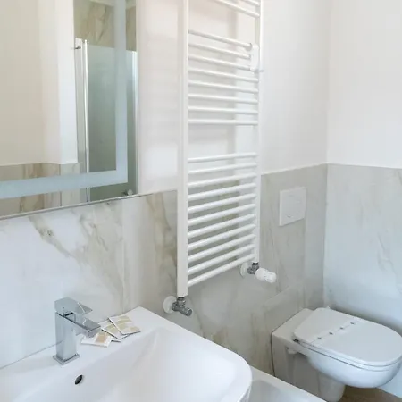 Francesco&chiara - Sweet Apartament *